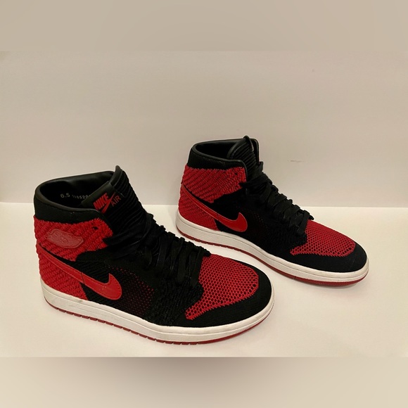 Like New!!! Jordan 1 Retro High 8W/6.5M OG Flyknit Bred 2017 - Picture 2 of 4